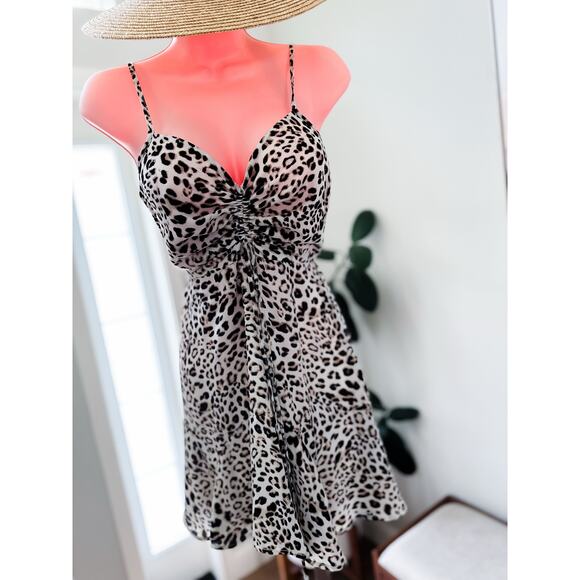 Drive Them Wild flowy + flirty flounce hem cinch bust mini dress Nordstrom Sm - Picture 4 of 4